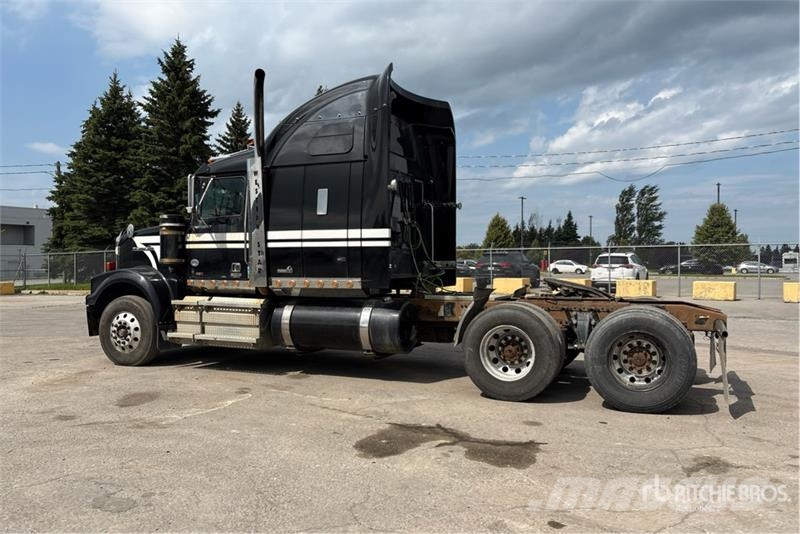 Western Star 4900 T/A Sleeper Truck Tractor Tractores (camiões)
