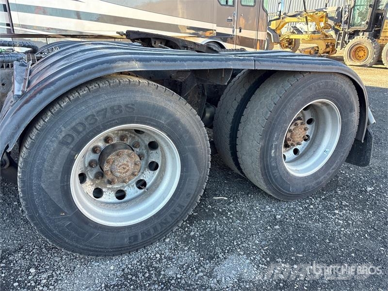 Western Star 4900FA Prime Movers