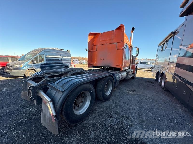 Western Star 4900FA Prime Movers