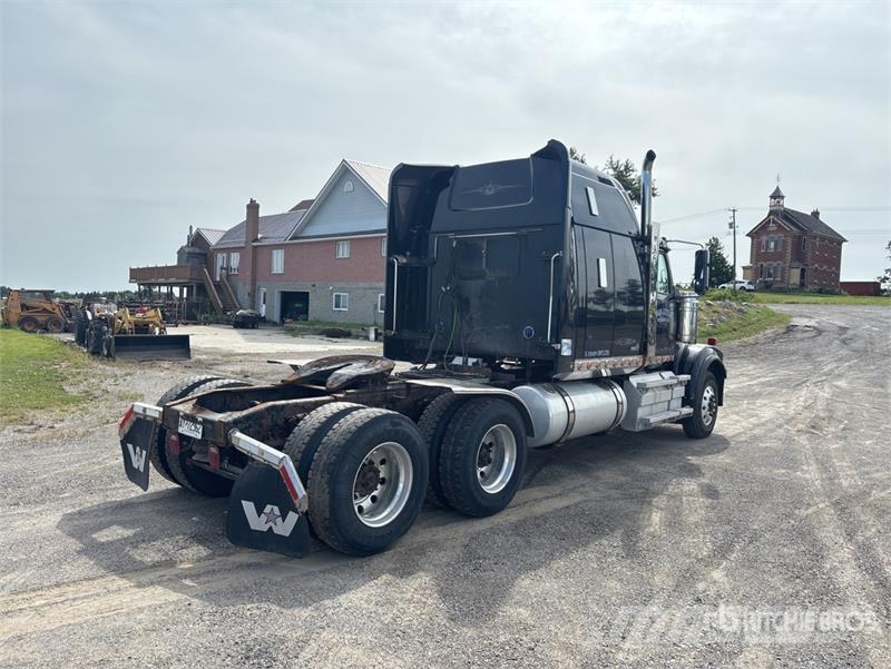 Western Star 4900FA 6x4 T/A Sleeper Truck Tractor Влекачи