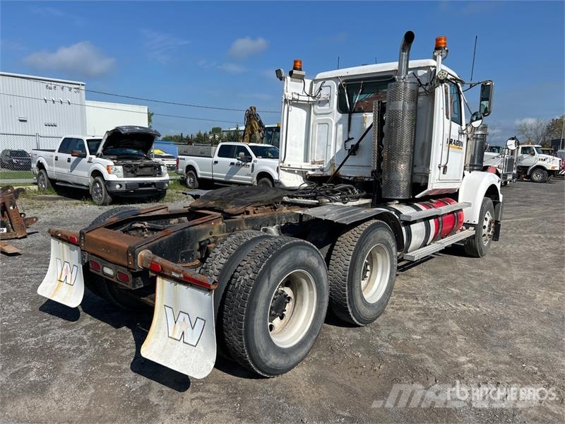 Western Star 4900FA 6x4 T/A Day Cab Truck Tractor Влекачи