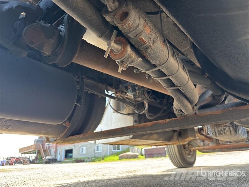 Western Star 4900FA 6x4 T/A Sleeper Truck Tractor Влекачи