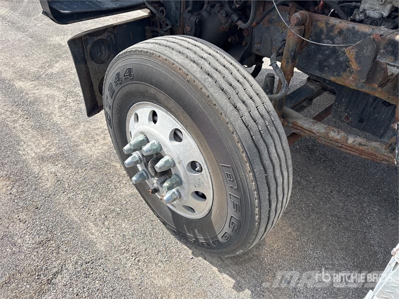 Western Star 4900FA 6x4 T/A Sleeper Truck Tractor Влекачи