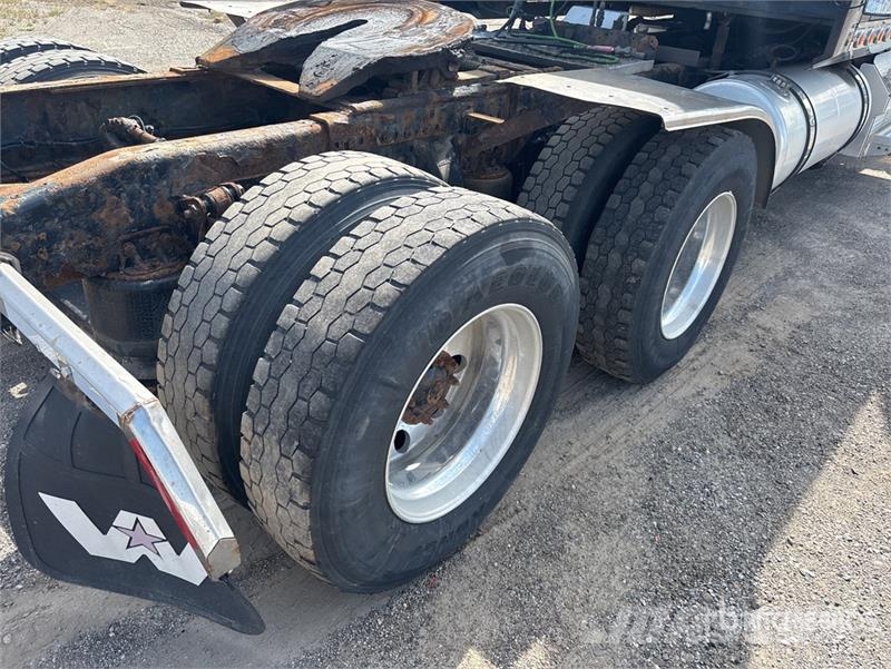 Western Star 4900FA 6x4 T/A Sleeper Truck Tractor Влекачи