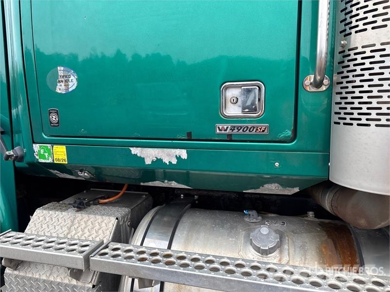 Western Star 4900SA 6x4 T/A Sleeper Truck Tractor Vetopöytäautot