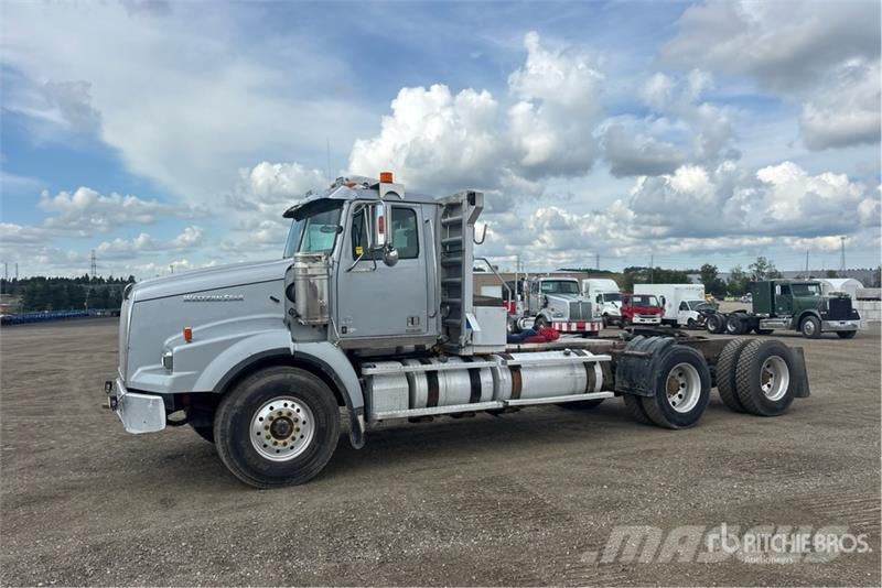Western Star 4900SA 6x4 Heavy Haul T/A Day Cab Truck Tractor Влекачи