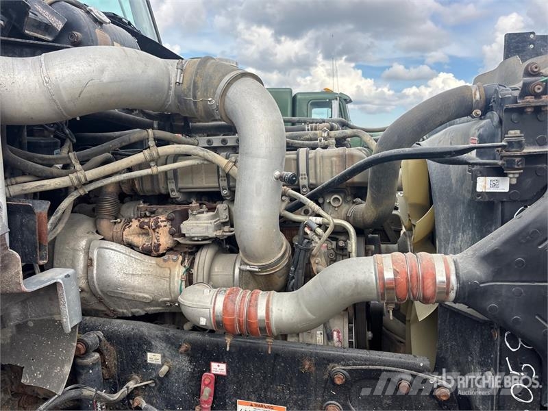 Western Star 4900SA 6x4 Heavy Haul T/A Day Cab Truck Tractor Влекачи