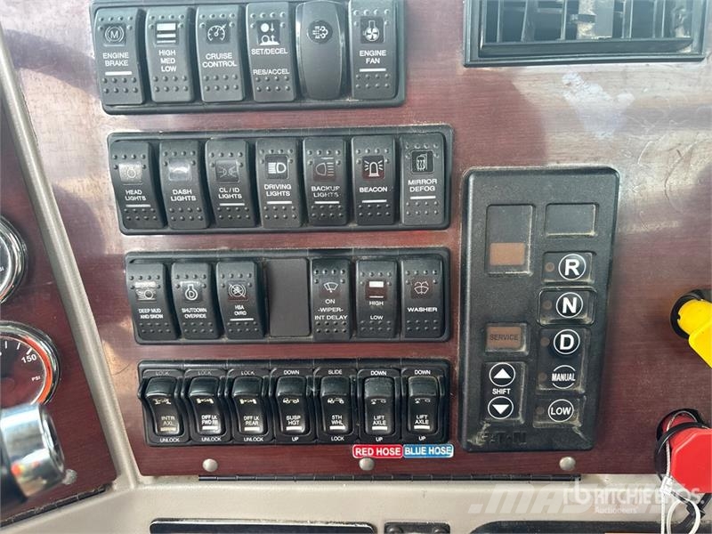 Western Star 4900SA 6x4 Heavy Haul T/A Day Cab Truck Tractor Влекачи
