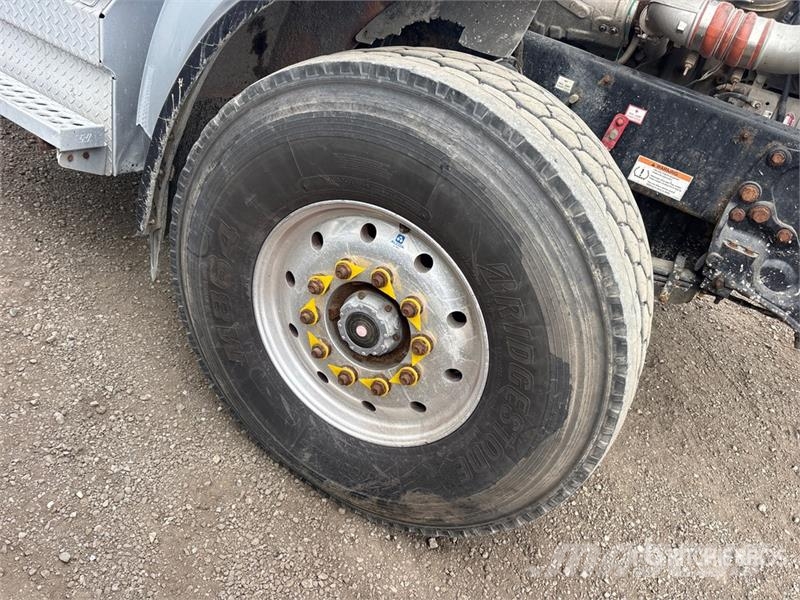 Western Star 4900SA 6x4 Heavy Haul T/A Day Cab Truck Tractor Влекачи