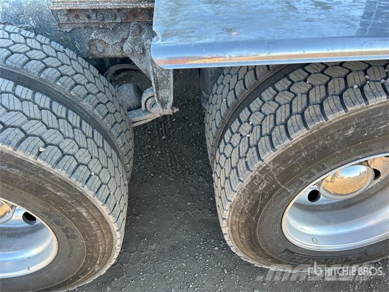 Western Star 4900SA 6x4 T/A Sleeper Truck Tractor Cavalos mecânicos