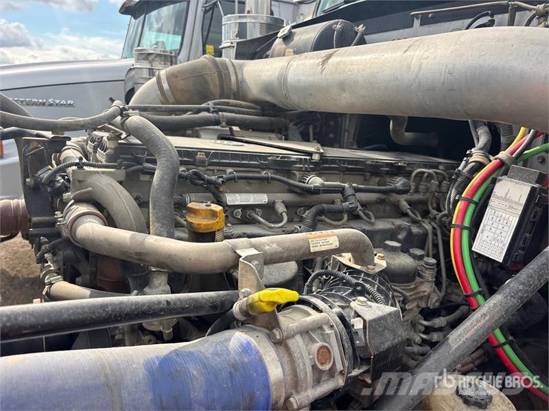 Western Star 4900SA 6x4 Heavy Haul T/A Day Cab Truck Tractor Влекачи