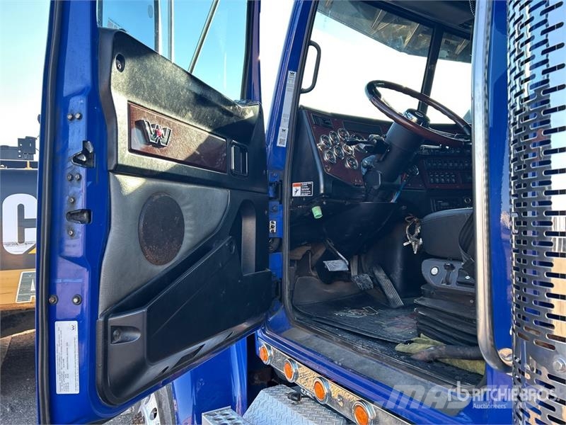 Western Star 4900SA 6x4 T/A Sleeper Truck Tractor Cavalos mecânicos