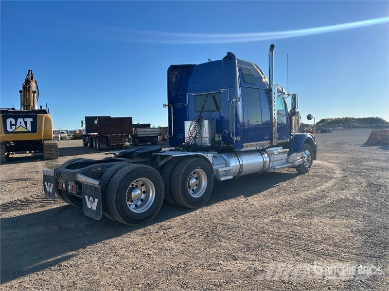 Western Star 4900SA 6x4 T/A Sleeper Truck Tractor Cavalos mecânicos