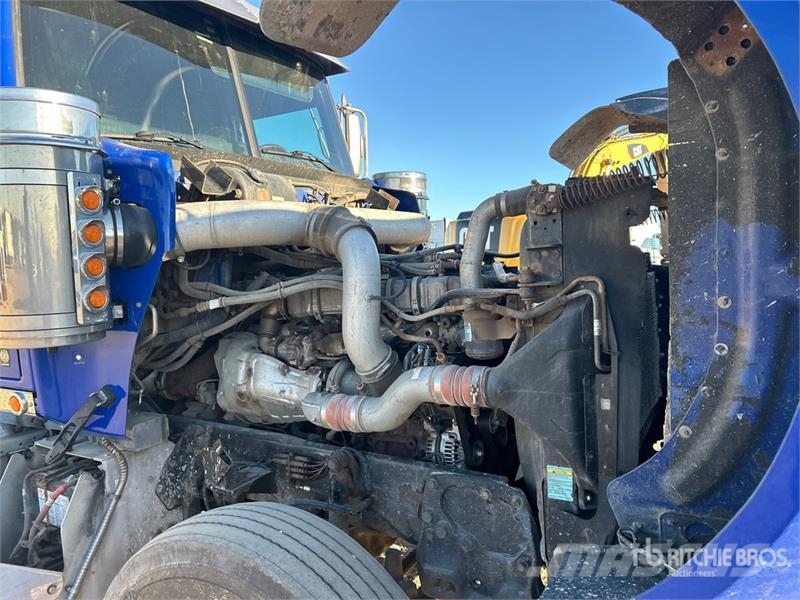 Western Star 4900SA 6x4 T/A Sleeper Truck Tractor Cavalos mecânicos