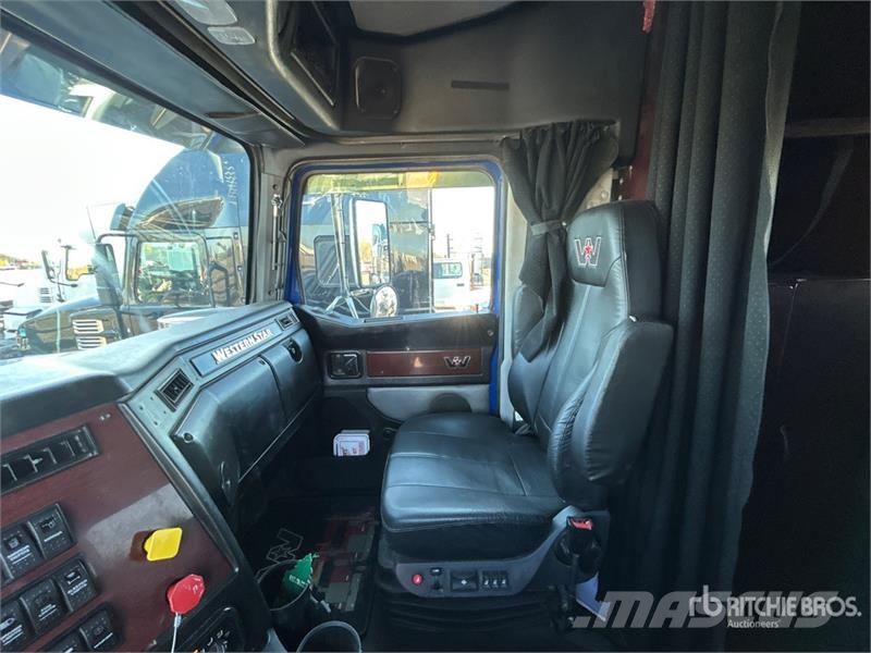 Western Star 4900SA 6x4 T/A Sleeper Truck Tractor Cavalos mecânicos