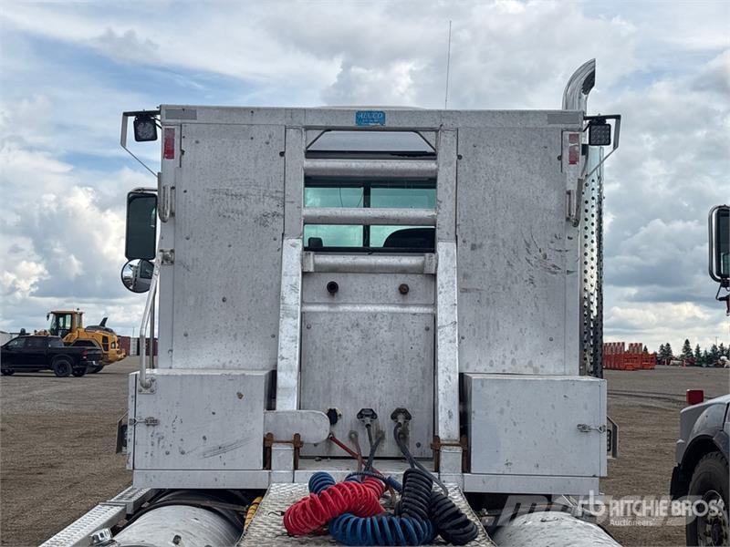 Western Star 4900SA 6x4 Heavy Haul T/A Day Cab Truck Tractor Влекачи