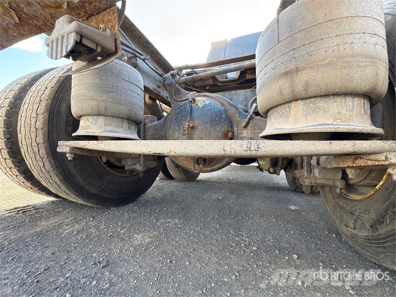 Western Star 4900SA T/A Sleeper Truck Tractor Седельные тягачи