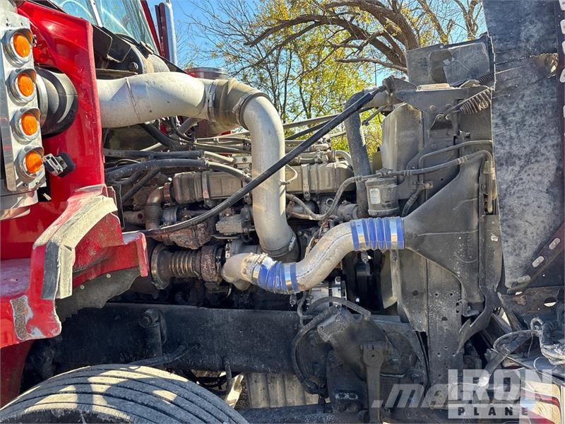 Western Star 4900SB 6x4 T/A Day Cab Truck Tractor Vilcēji