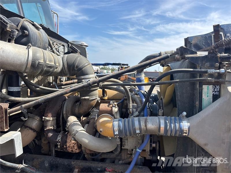 Western Star 4900SB 8x4 Live-Bottom Truck Andere Fahrzeuge