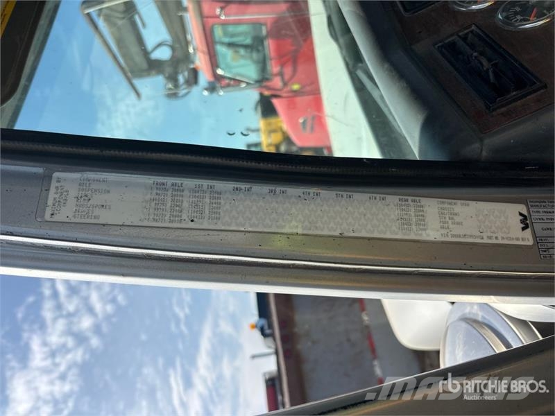 Western Star 4900SB 8x4 Live-Bottom Truck Andere Fahrzeuge