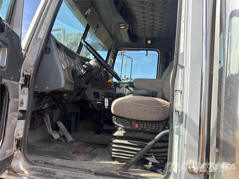 Western Star 4900SB 8x4 Live-Bottom Truck Andere Fahrzeuge
