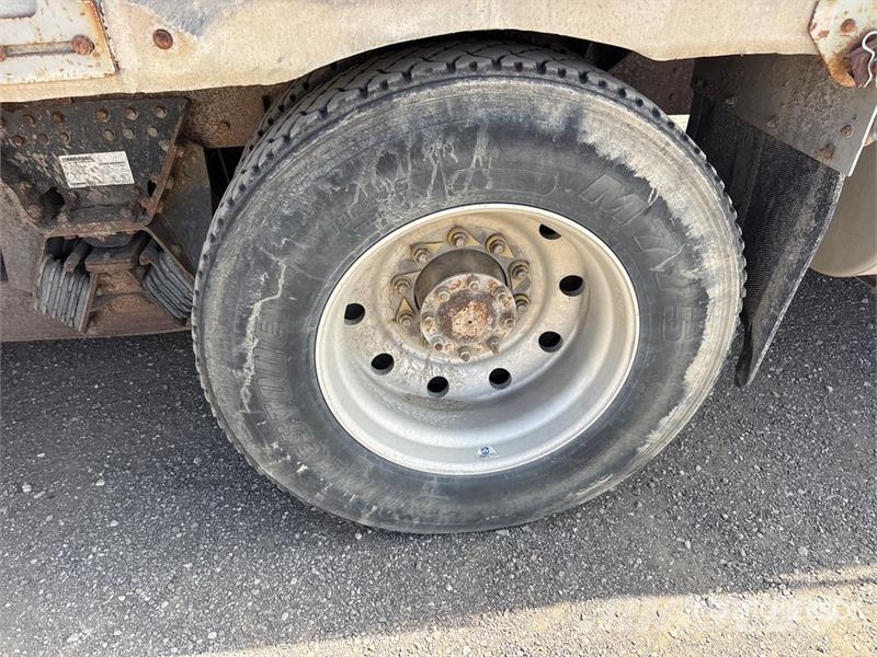 Western Star 4900SB 8x4 Live-Bottom Truck Andere Fahrzeuge