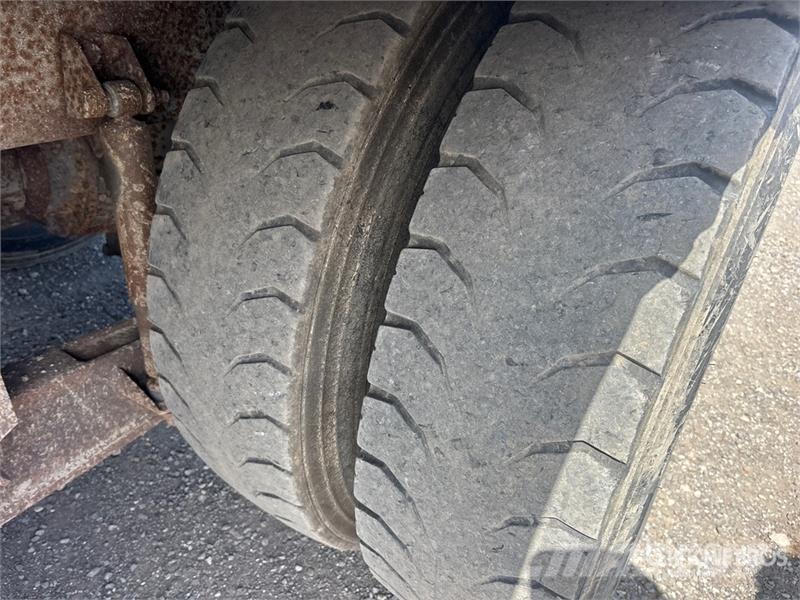 Western Star 4900SB 8x4 Live-Bottom Truck Andere Fahrzeuge