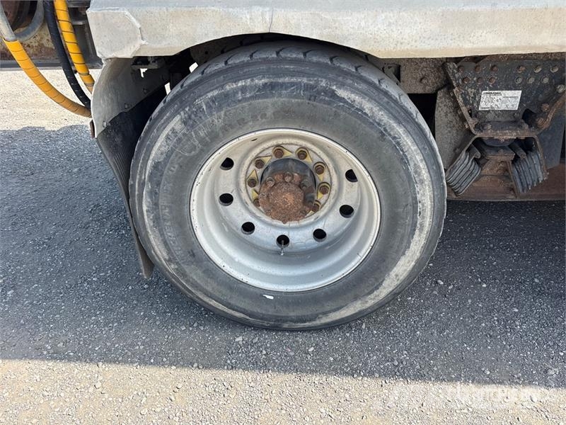 Western Star 4900SB 8x4 Live-Bottom Truck Andere Fahrzeuge