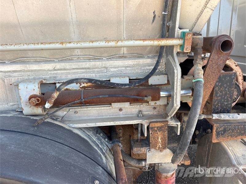 Western Star 4900SB 8x4 Live-Bottom Truck Andere Fahrzeuge