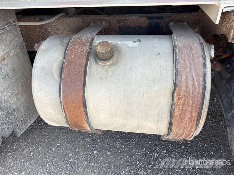 Western Star 4900SB 8x4 Live-Bottom Truck Andere Fahrzeuge
