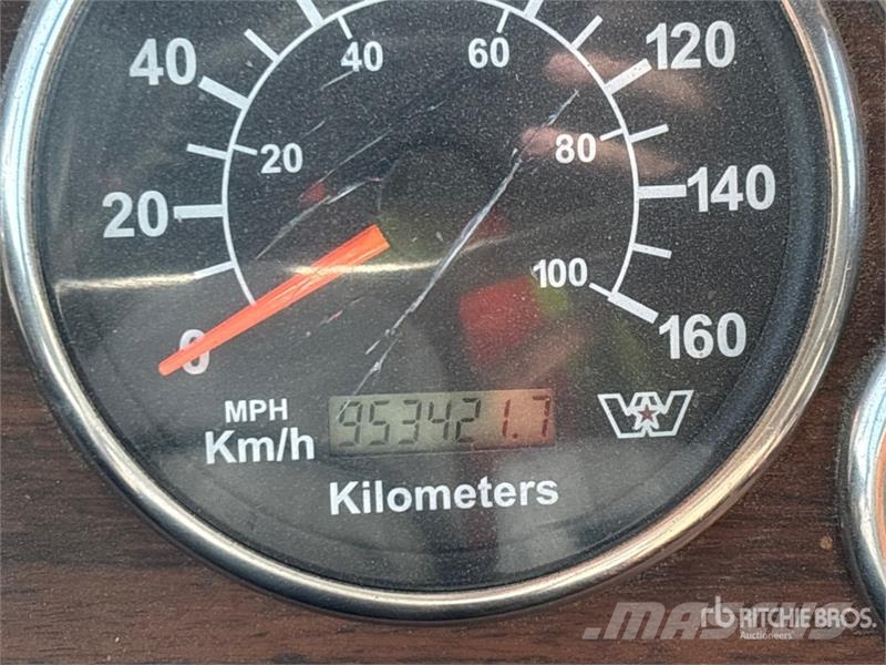Western Star 4900SB 8x4 Live-Bottom Truck Andere Fahrzeuge