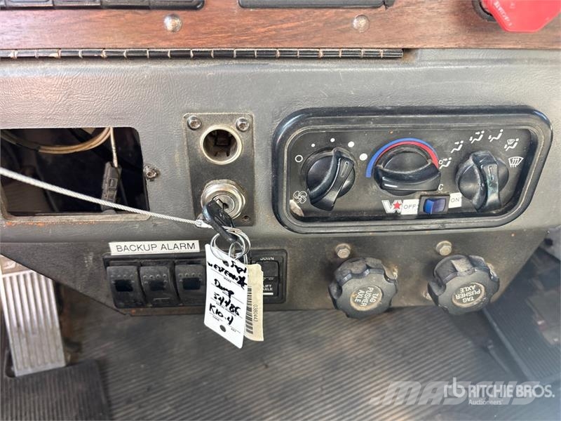 Western Star 4900SB 8x4 Live-Bottom Truck Andere Fahrzeuge