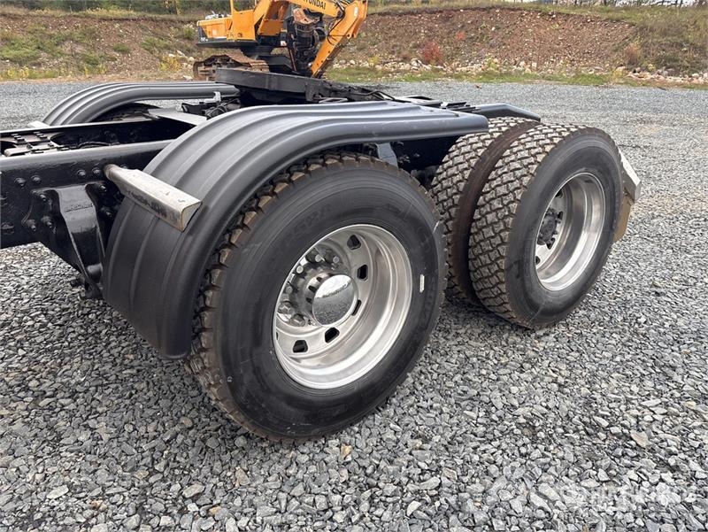 Western Star 49X 6x4 Heavy Haul T/A Sleeper Truck Tractor Cavalos mecânicos