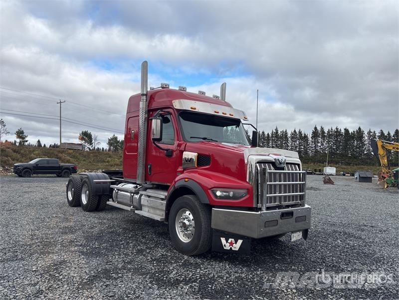 Western Star 49X 6x4 Heavy Haul T/A Sleeper Truck Tractor Cavalos mecânicos