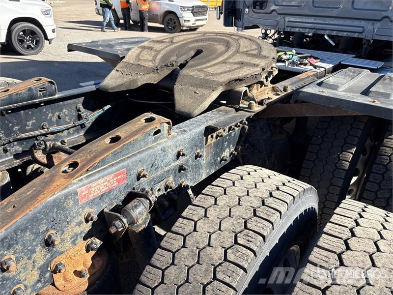 Western Star 49X 6x4 T/A Sleeper Truck Tractor Sattelzugmaschinen