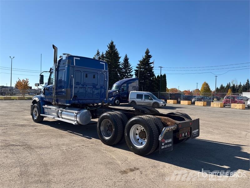 Western Star 49X 6x4 T/A Sleeper Truck Tractor Влекачи