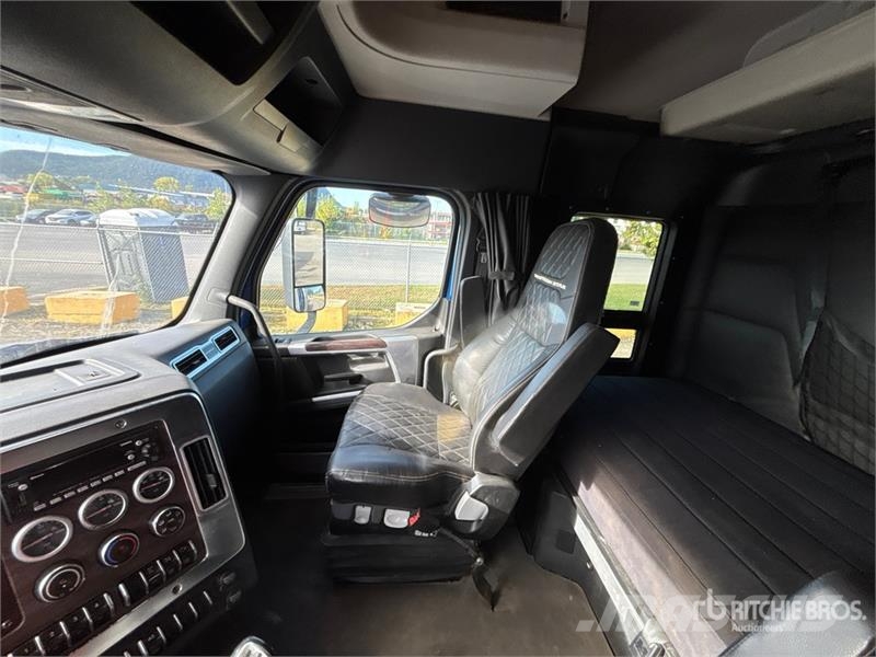 Western Star 49X 6x4 T/A Sleeper Truck Tractor Trekkvogner
