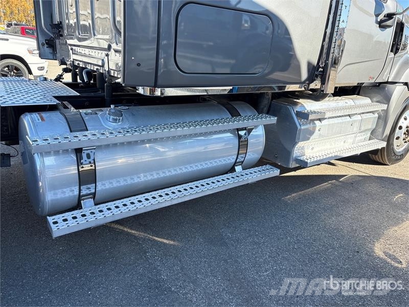 Western Star 49X 6x4 T/A Sleeper Truck Tractor Sattelzugmaschinen