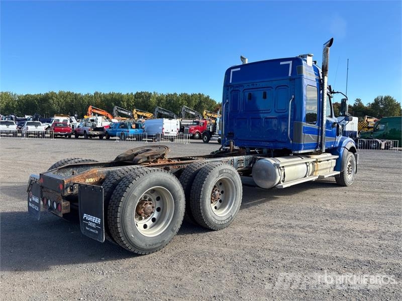 Western Star 49X 6x4 T/A Sleeper Truck Tractor Trekkvogner