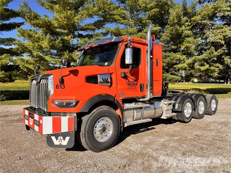 Western Star 49X 8x4 Tri/A Sleeper Truck Tractor Naudoti vilkikai
