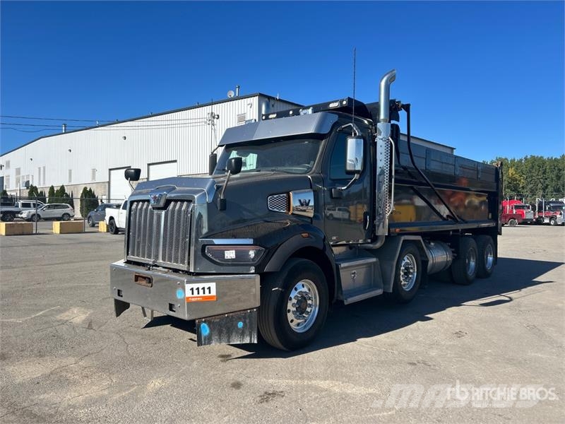 Western Star 49X 8x4 Twin-Steer T/A Dump Truck Kipper
