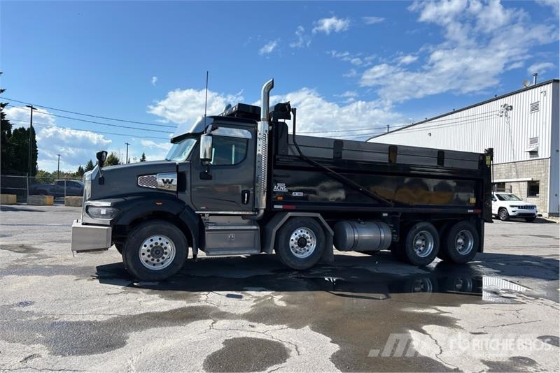 Western Star 49X 8x4 Twin-Steer T/A Dump Truck Tippbil