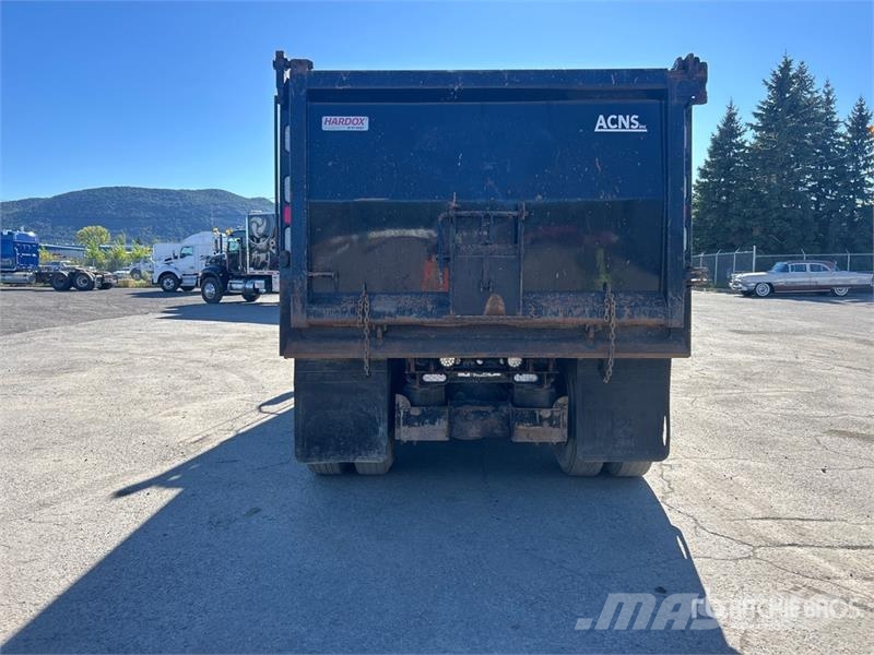 Western Star 49X 8x4 Twin-Steer T/A Dump Truck Kipper