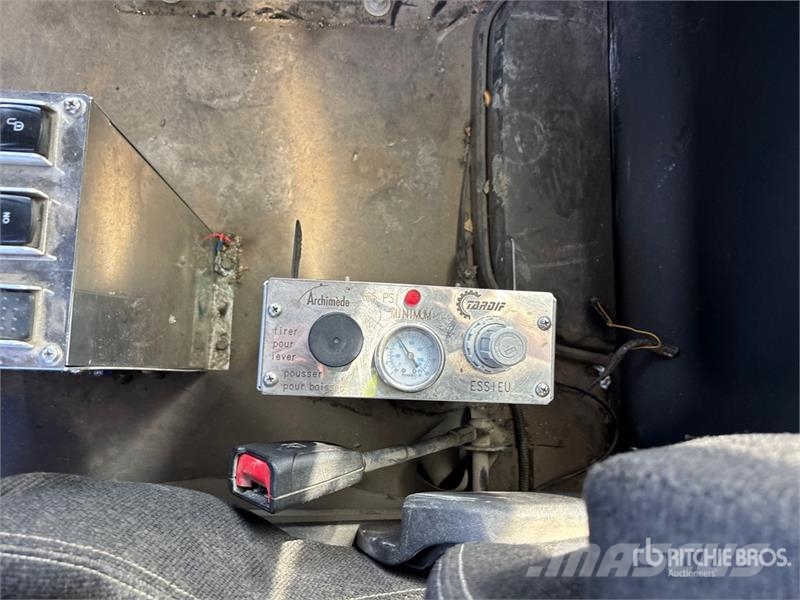 Western Star 49X 8x4 Tri/A Dump Truck Kiper kamioni