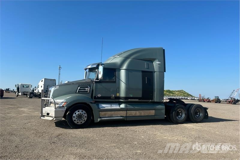 Western Star 5700 6x2 T/A Sleeper Truck Tractor Motrici e Trattori Stradali