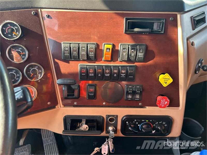 Western Star 5700 6x2 T/A Sleeper Truck Tractor Motrici e Trattori Stradali