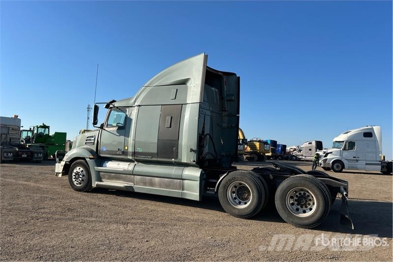 Western Star 5700 6x2 T/A Sleeper Truck Tractor Trekkers