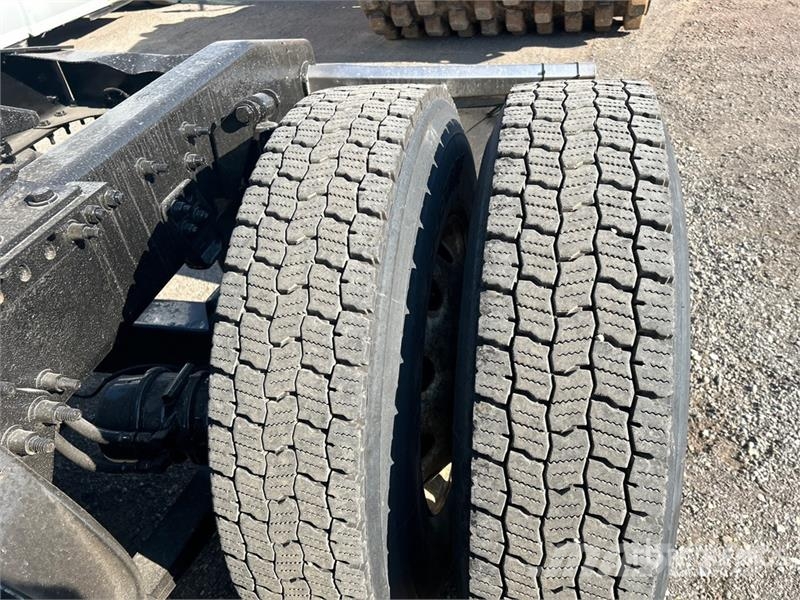 Western Star 5700 6x2 T/A Sleeper Truck Tractor Motrici e Trattori Stradali