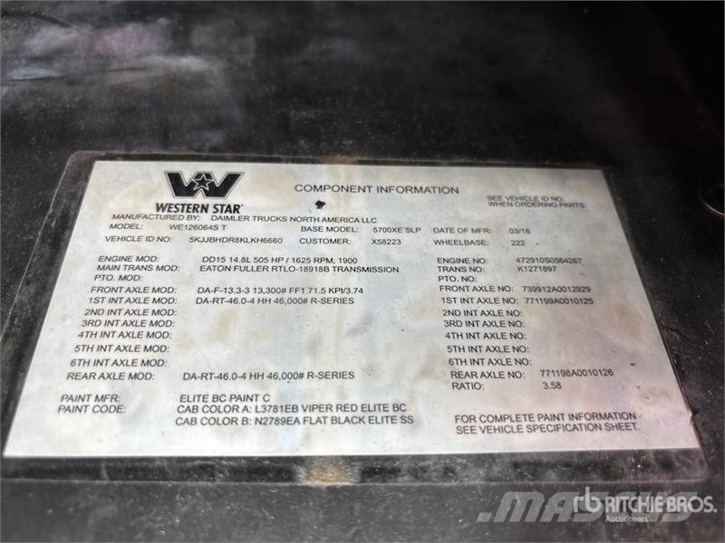 Western Star 5700 6x4 T/A Sleeper Truck Tractor Влекачи