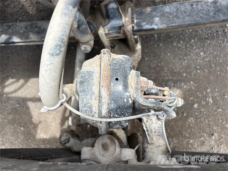 Western Star 5700 6x4 T/A Sleeper Truck Tractor Влекачи